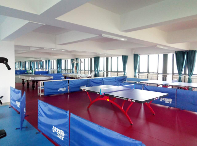 单位健身房器材